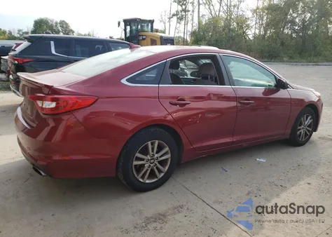 2015 Hyundai Sonata Se z USA, uszkodzony, nr VIN 5NPE24AF1FH151662